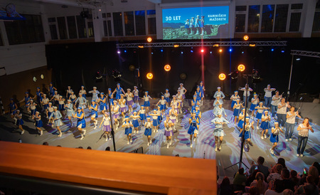 34-30 let Društva kamniških mažoretk Veronika (37)